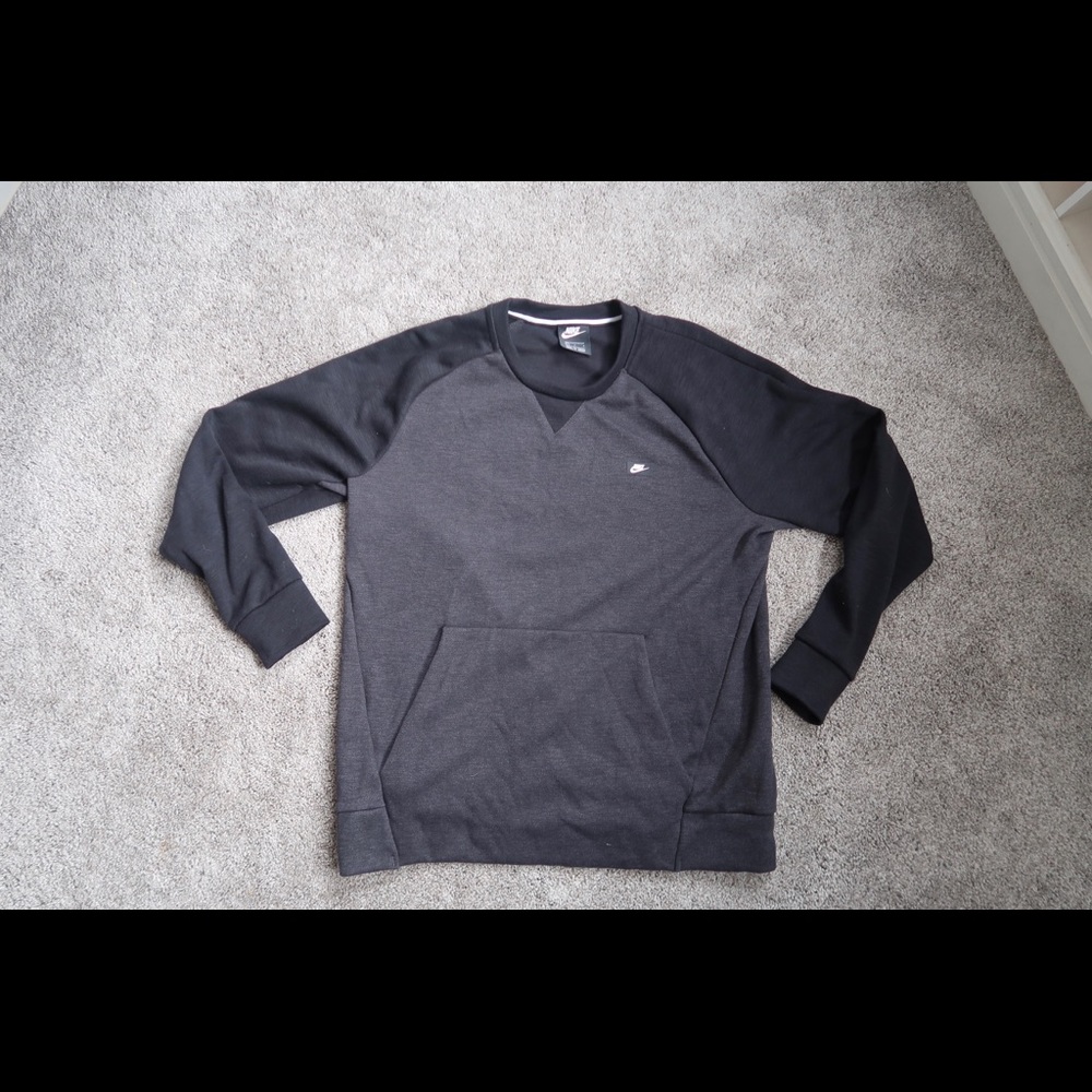 Nike crew sweatshirt
